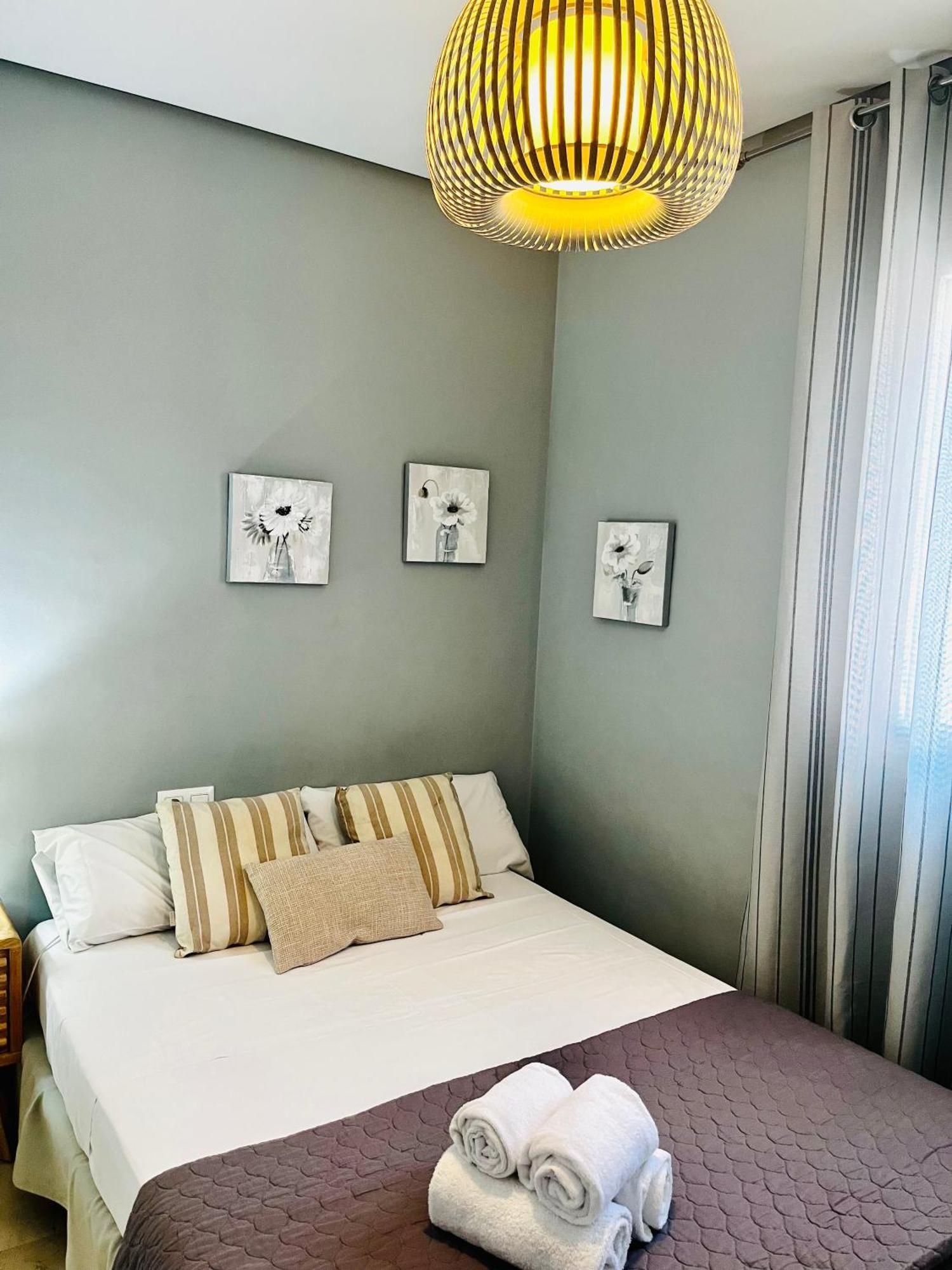 Travel Habitat Atico Calle Comedias Apartment Valencia Exterior foto